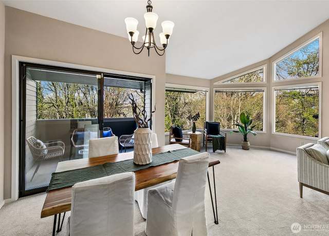 Property at 2626 4th Ave N #206, Seattle, WA 98109, 3 beds, 2 baths