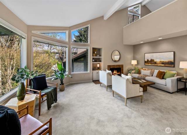 Property at 2626 4th Ave N #206, Seattle, WA 98109, 3 beds, 2 baths