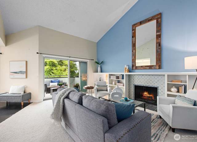 Property at 13743 15th Ave NE Unit D6, Seattle, WA 98125, 2 beds, 2 baths
