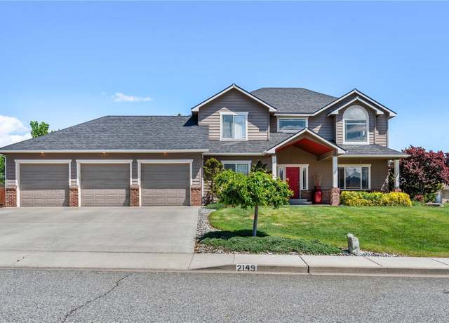 Property at 2149 Inglewood Dr, East Wenatchee, WA 98802, 3 beds, 2.5 baths