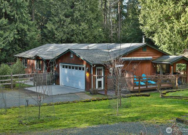 Property at 2411 Porter Rd, Langley, WA 98260, 3 beds, 2 baths