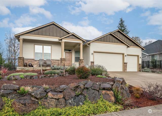 Property at 14 Gibbs Ln, Longview, WA 98632, 3 beds, 2 baths