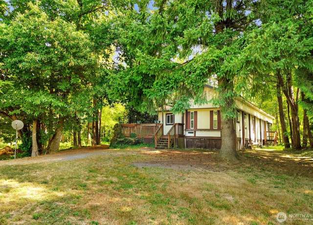 Property at 1981 H St Rd, Blaine, WA 98230, 2 beds, 1.5 baths