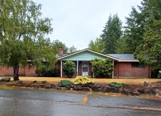 Property at 155 May St W, Port Orchard, WA 98366, 4 beds, 2.5 baths