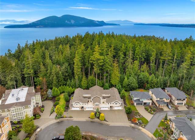 Property at 2305 Sundown Ct, Anacortes, WA 98221, 3 beds, 2.5 baths