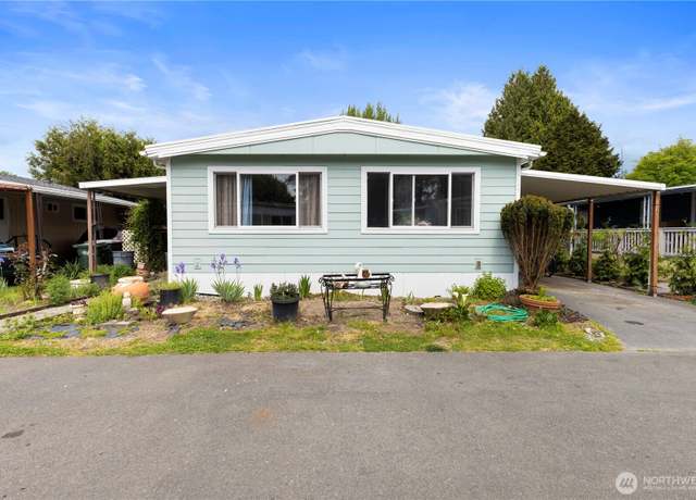 Property at 15713 81st St E #135, Puyallup, WA 98372, 3 beds, 2 baths