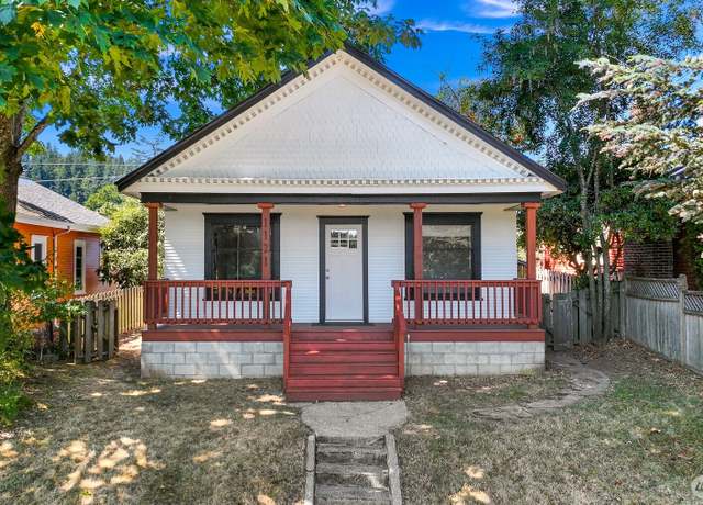 Property at 1121 Franklin St, Bellingham, WA 98225, 2 beds, 1 bath