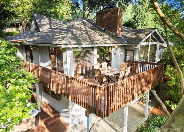 Property at 3216 142nd Pl NE, Bellevue, WA 98007, 5 beds, 2.5 baths