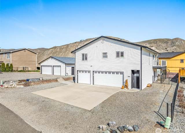 Property at 225 E Marine View Pl, Orondo, WA 98843, 3 beds, 4 baths