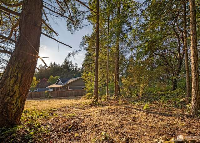 Property at 248 Browne St, Friday Harbor, WA 98250