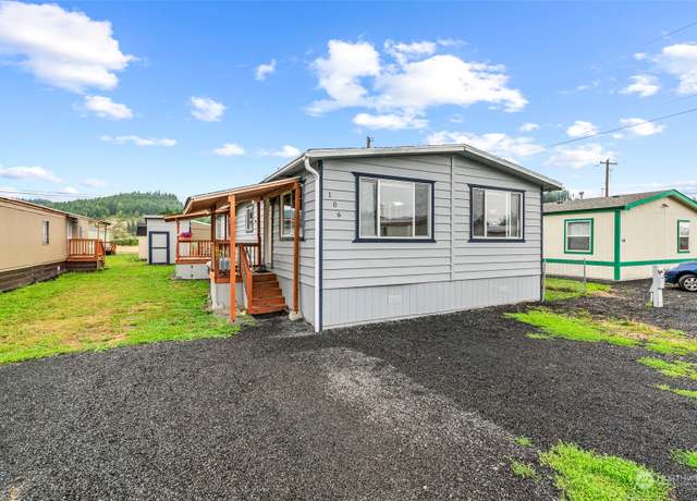 Property at 106 Francis Ln, Centralia, WA 98531, 3 beds, 2 baths