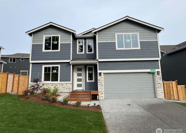 Property at 565 SW Fairway Dr, Oak Harbor, WA 98277, 4 beds, 3 baths