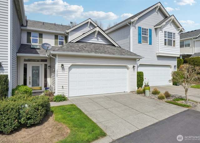 Property at 1705 SE 111th Ct, Vancouver, WA 98664, 2 beds, 2.5 baths