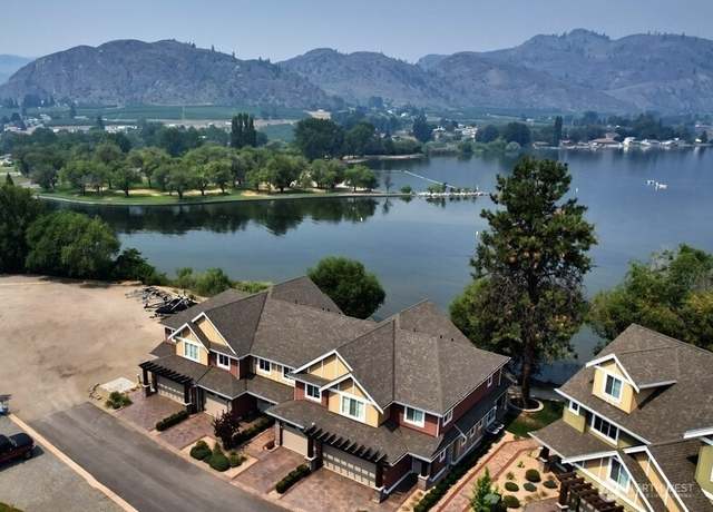 Property at 41 Sandalia Ct, Oroville, WA 98844, 3 beds, 2.5 baths