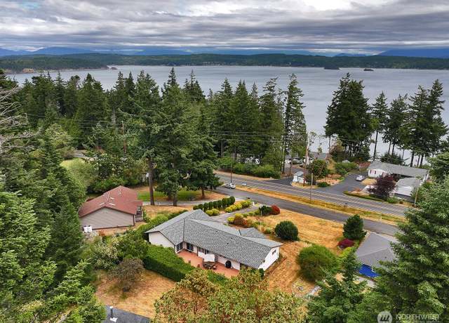 Property at 4535 Skagit Vista Dr, Oak Harbor, WA 98277, 3 beds, 2 baths