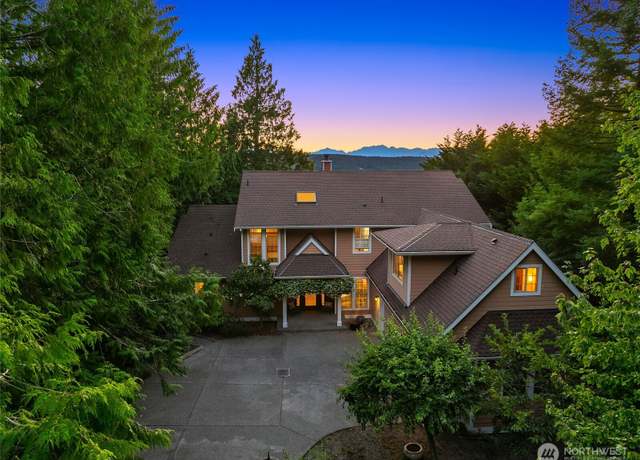 Property at 3969 Palomino Dr NE, Bainbridge Island, WA 98110, 4 beds, 3.5 baths