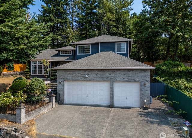 Property at 22528 100th Ave SE, Kent, WA 98031, 4 beds, 2.5 baths