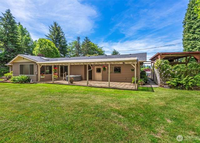 Property at 309 E State Route 4, Cathlamet, WA 98612, 4 beds, 2.5 baths