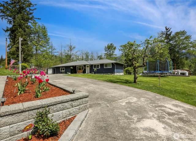 Property at 16015 Lange Rd, Mount Vernon, WA 98273, 4 beds, 2 baths