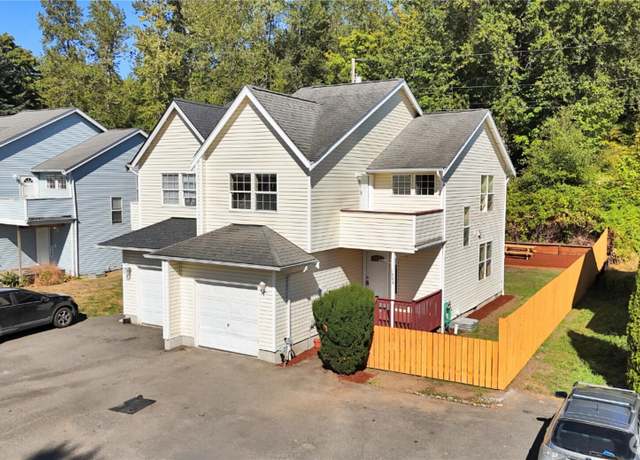 Property at 1834 Valencia St, Bellingham, WA 98229, 4 beds, 2 baths