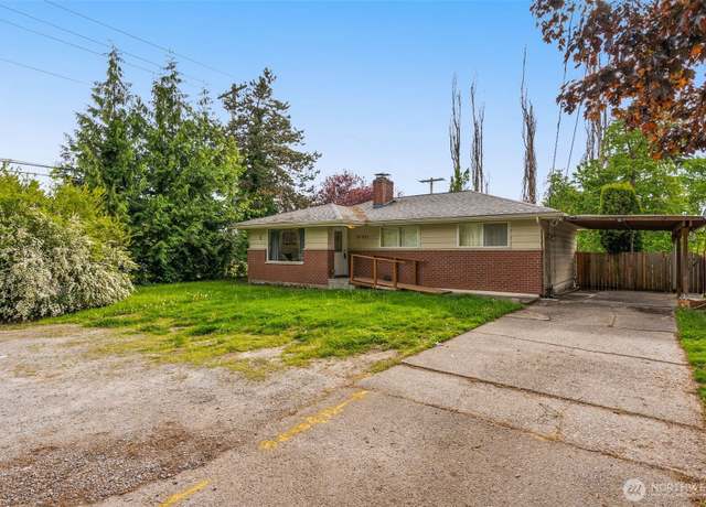 Property at 23931 99th Ave S, Kent, WA 98031, 5 beds, 2 baths