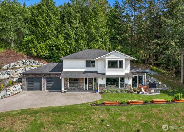 Property at 1048 Malvern Hills Dr, Camano Island, WA 98282, 3 beds, 2.5 baths