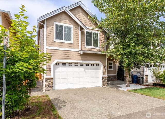 Property at 14808 26th Pl W #2, Lynnwood, WA 98087, 4 beds, 2.5 baths