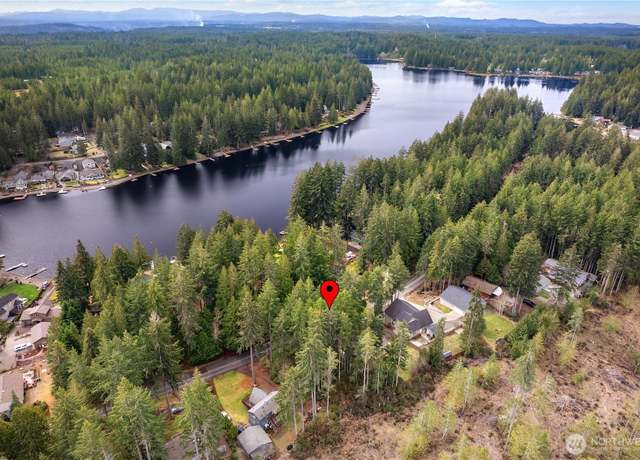 Property at 2311 E Saint Andrews Dr N, Shelton, WA 98584