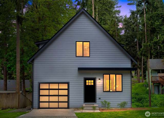 Property at 22513 Clearland Ln SE, Yelm, WA 98597, 3 beds, 2.5 baths