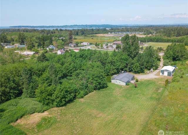 Property at 4453 Bay Rd, Blaine, WA 98230, 4 beds, 2 baths
