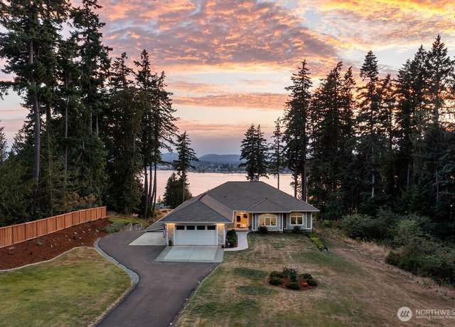 Property at 5400 E BLAISDELL Ln, Port Orchard, WA 98366, 4 beds, 4 baths