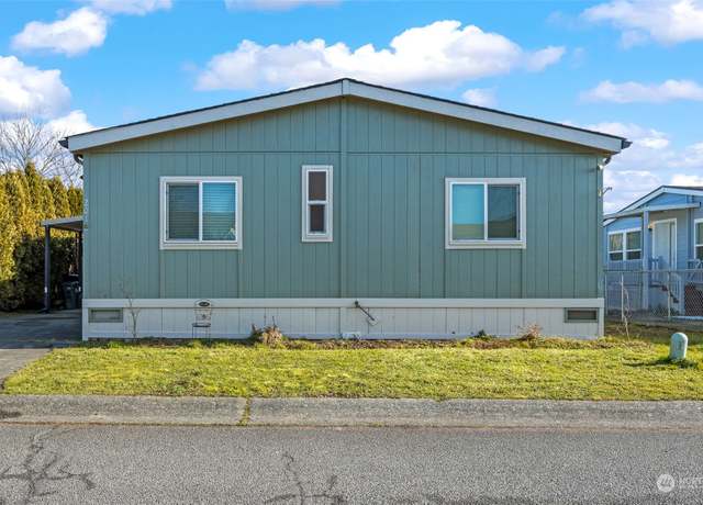 Property at 201 Grand Fir Dr, Enumclaw, WA 98022, 3 beds, 2 baths