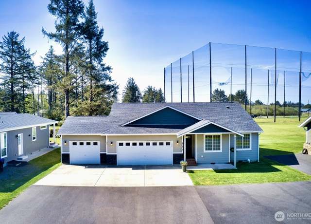 Property at 523 Puffin Ave NE, Ocean Shores, WA 98569, 3 beds, 2 baths