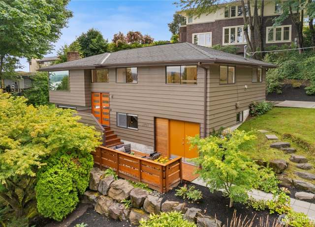 Property at 3701 E Jefferson St, Seattle, WA 98122, 4 beds, 1.5 baths