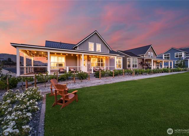 Property at 250 Bobcat Ln, Chelan, WA 98816, 4 beds, 3 baths
