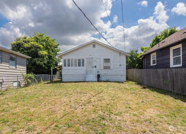 Property at 1807 S Stevens St, Seattle, WA 98144, 2 beds, 1 bath