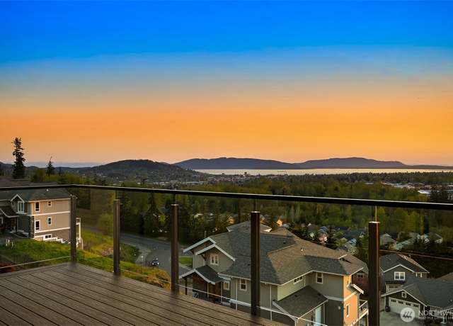 Property at 3155 Chandler Pkwy, Bellingham, WA 98226, 4 beds, 3.5 baths