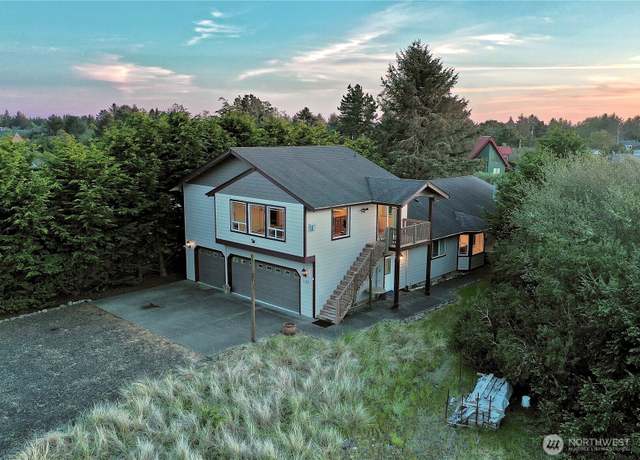 Property at 137 N Razor Clam Dr SW, Ocean Shores, WA 98569, 4 beds, 3 baths