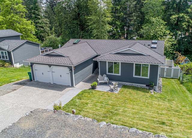 Property at 2117 130th Dr NE, Lake Stevens, WA 98258, 3 beds, 2.5 baths