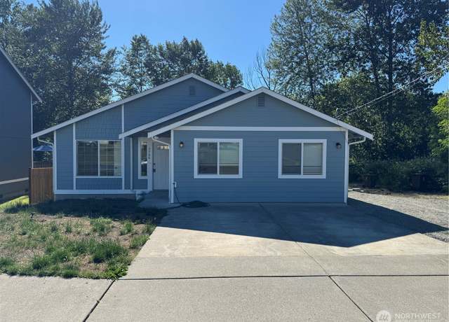 Property at 3766 E T st St E, Tacoma, WA 98404, 6 beds, 3 baths