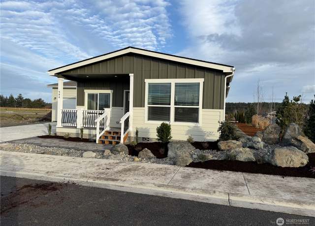 Property at 984 N Iris Ave, Sequim, WA 98382, 2 beds, 2 baths