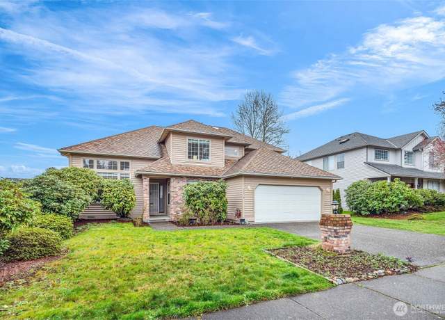 Property at 24310 129th Ave SE, Kent, WA 98030, 5 beds, 3 baths