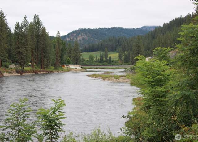 Property at 2394 B Kettle River Rd Unit B, Kettle Falls, WA 99141