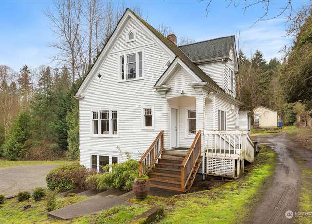 Property at 26461 104th Ave SE, Kent, WA 98030, 5 beds, 2.5 baths