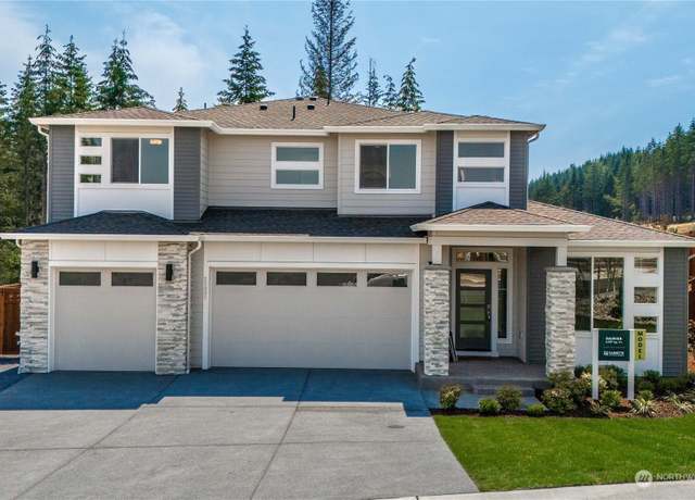 Property at 7531 31st St W, University Place, WA 98466, 4 beds, 2.5 baths