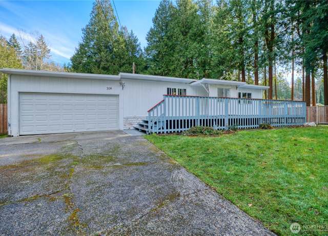 Property at 304 Mill Rd, Point Roberts, WA 98281, 1 bed, 2 baths
