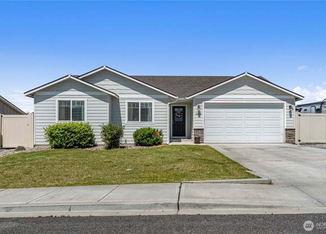 Property at 2229 Treat St SE, East Wenatchee, WA 98802, 3 beds, 2 baths