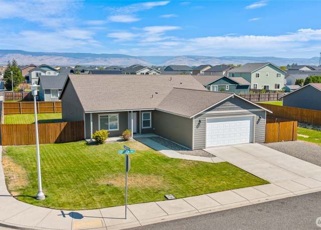 Property at 101 E Kristen Ave, Ellensburg, WA 98926, 3 beds, 2 baths