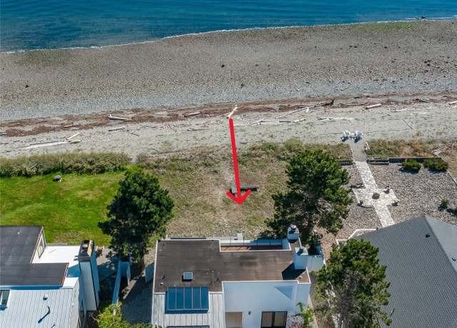 Property at 1613 Edwards Dr, Point Roberts, WA 98281, 3 beds, 3 baths
