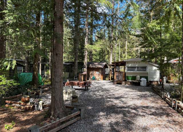 Property at 24 4 Drial Loop, Deming, WA 98244, 1 bed, 0.5 baths